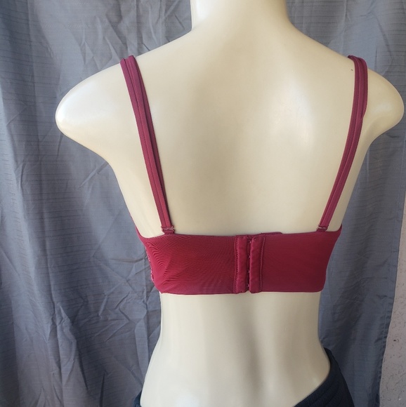 VICTORIA'S SECRET | [NwoT]Multi-Way PushUp Bra! - Picture 3 of 7